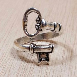 AlphaVariable Skeleton Key Ring